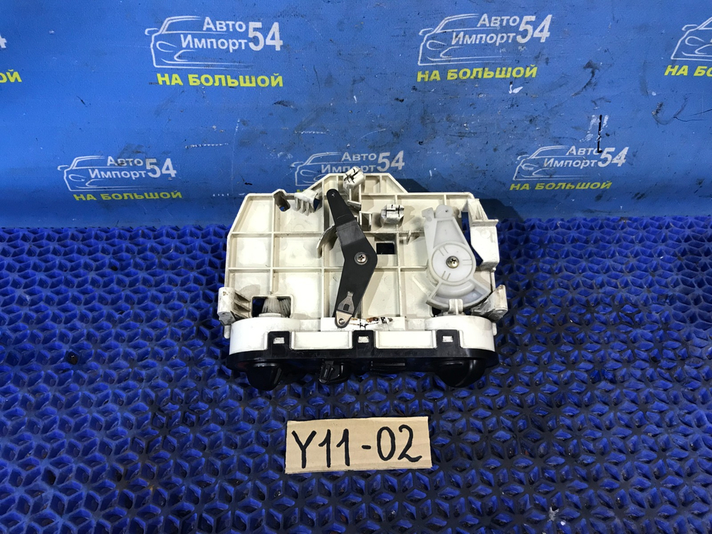 Блок управления климат-контролем NISSAN AD 1999