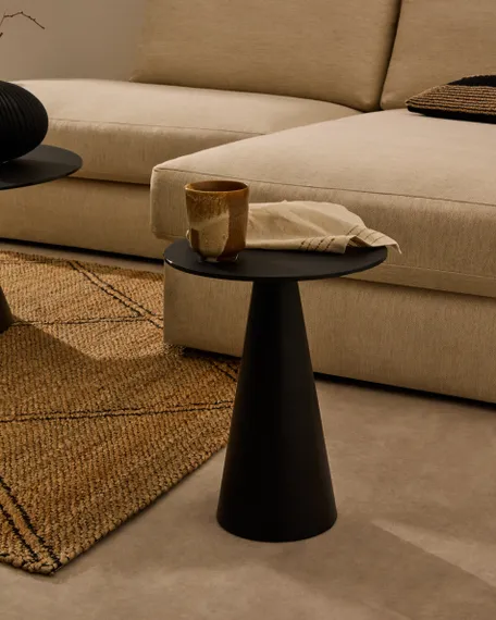 Приставной столик Wilshire Ø35х45 см черный, сталь, стекло