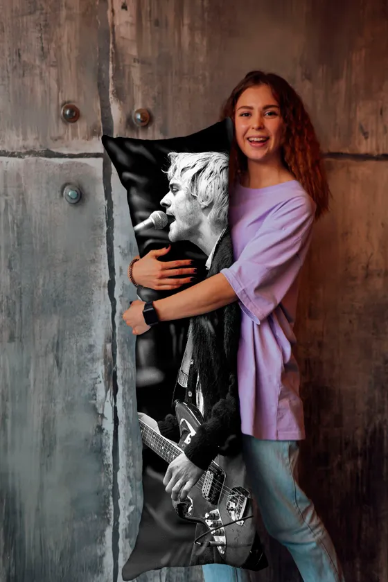 Дакимакура Курт Кобейн