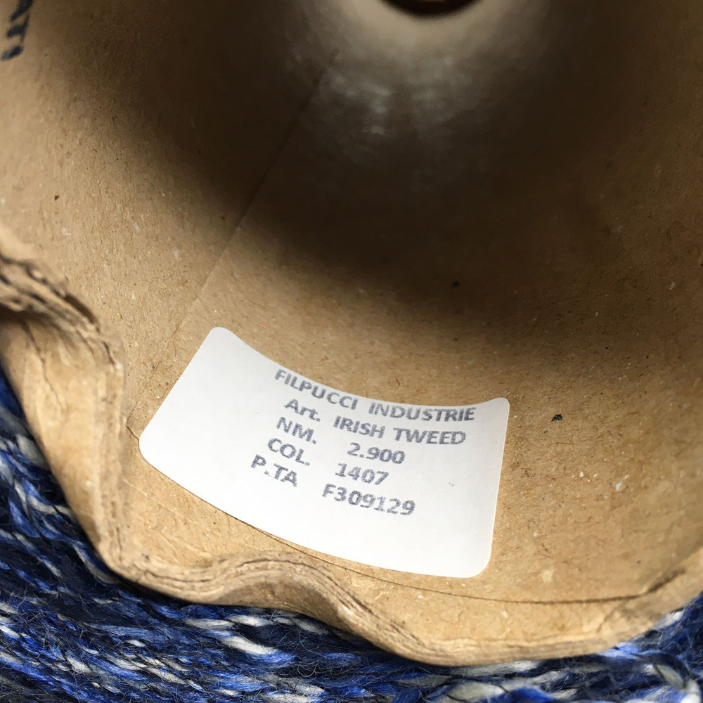 IRISH TWEED - Filpucci; 40% меринос, 25% альпака, 30% п/а, 5% п/л; 290м/100гр; твид; col.1407 сине-белый меланж