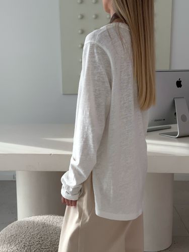 Белый свободный лонгслив на пуговицах TUTU