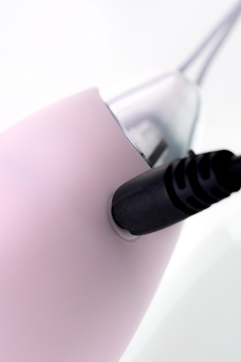 Вибропуля и вибронасадка на палец Vita пудровые 8,5 и 8 см