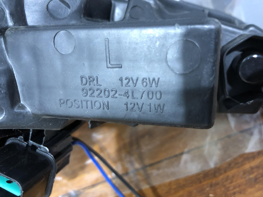 ПТФ передняя правая  Hyundai Solaris 1 14-17 Новая 922024L700