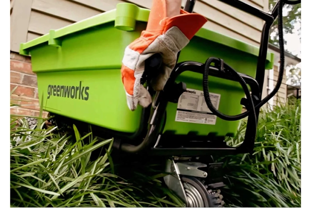 Самоходная садовая тележка Greenworks 7400007