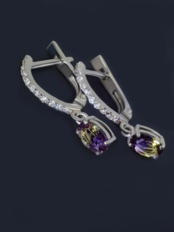 Серебряные серьги с александритом