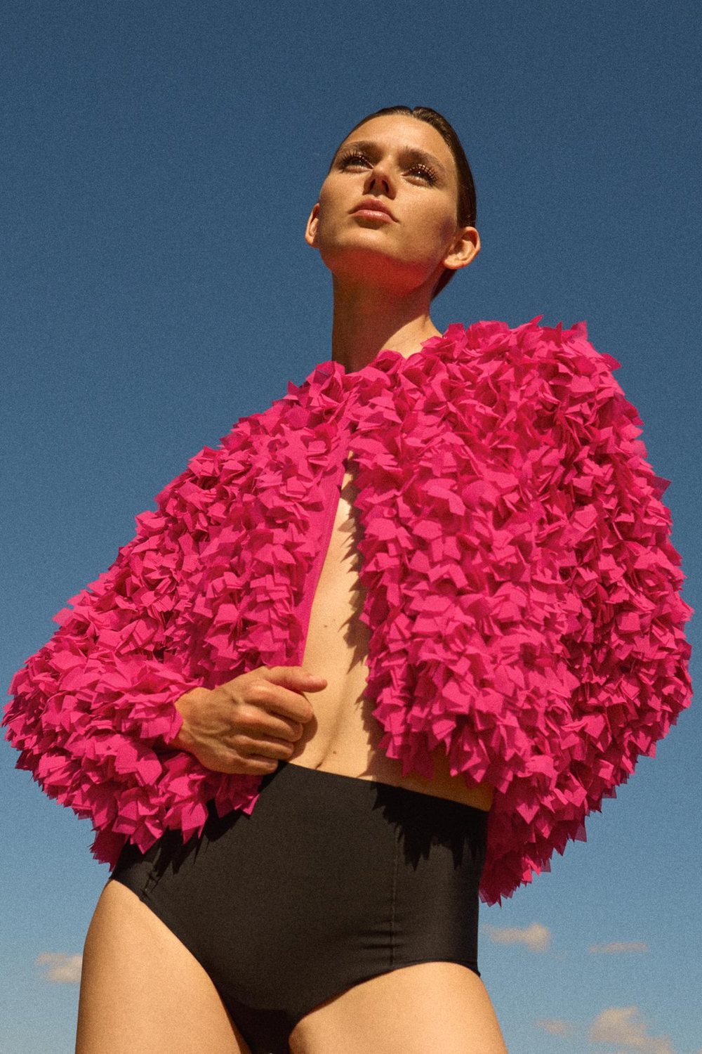 ZARA КАРДИГАН ИЗ ЛЕПЕСТКОВ, ЦВЕТ ФУКСИИ