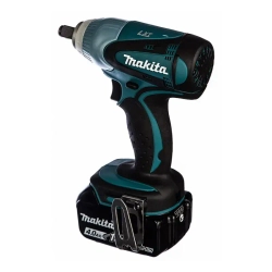 Makita DTW251RME аккумуляторный гайковерт (2 x 4 Ач, ЗУ)