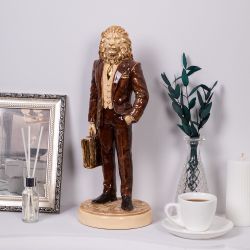 Скульптура Лев Бизнесмен Айвори Коричневый