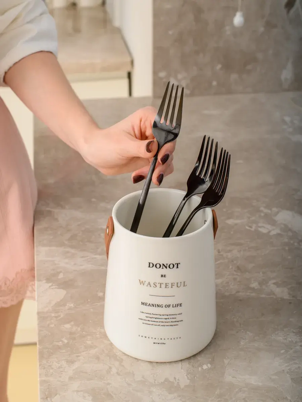 Подставка для столовых приборов