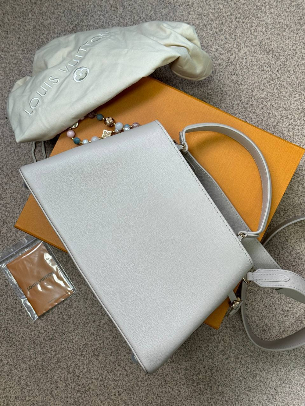 Сумка Louis Vuitton