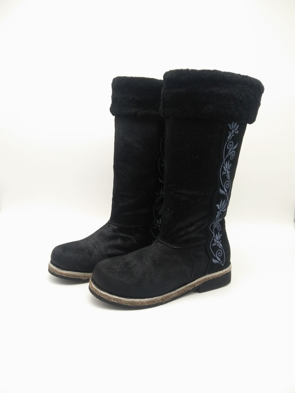 39 Унты женские из замши и пони