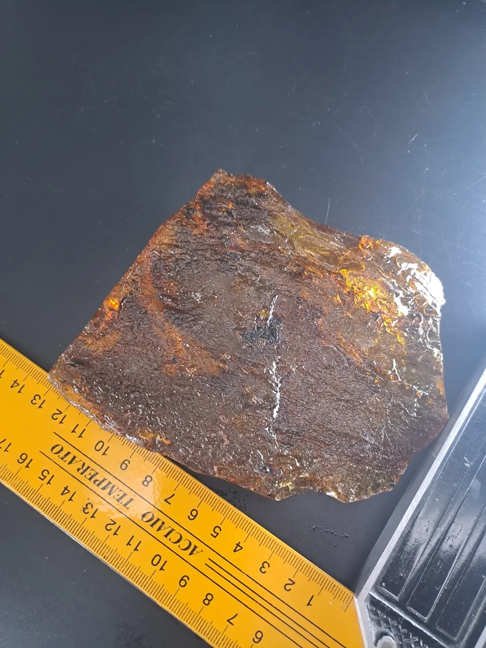 Копал молодой янтарь коллекционный 166 гр