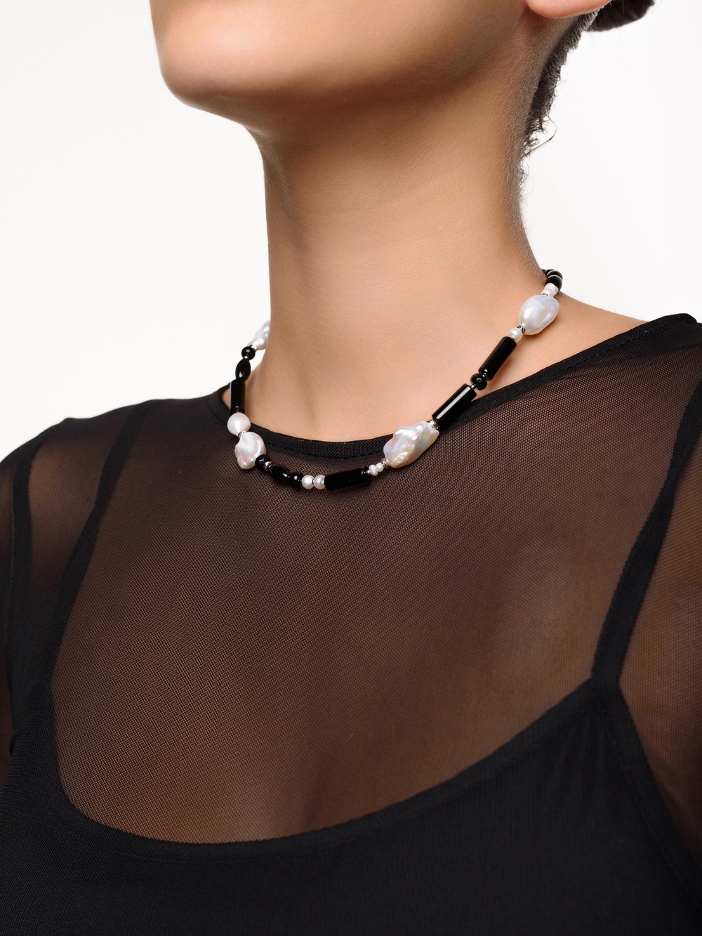 Чокер "Chess queen" с черным агатом Silver