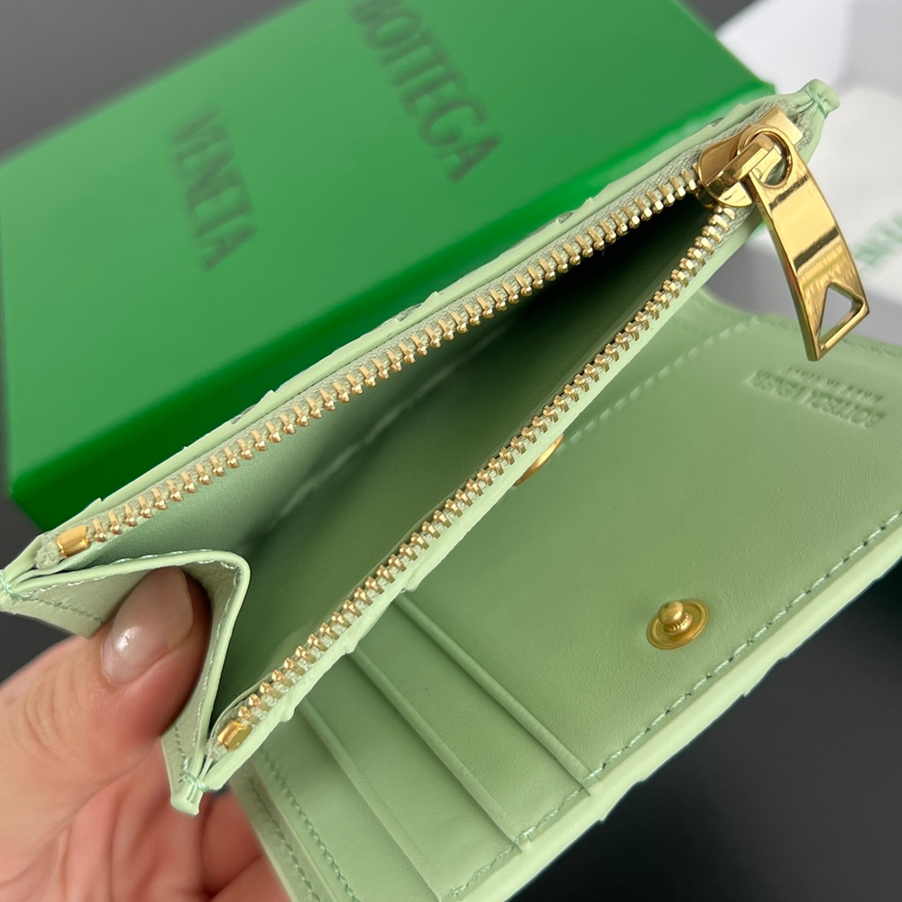 Bottega Veneta Small Intrecciato Bi-Fold Zip Wallet