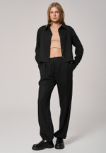 Брюки с поясом на резинке черные