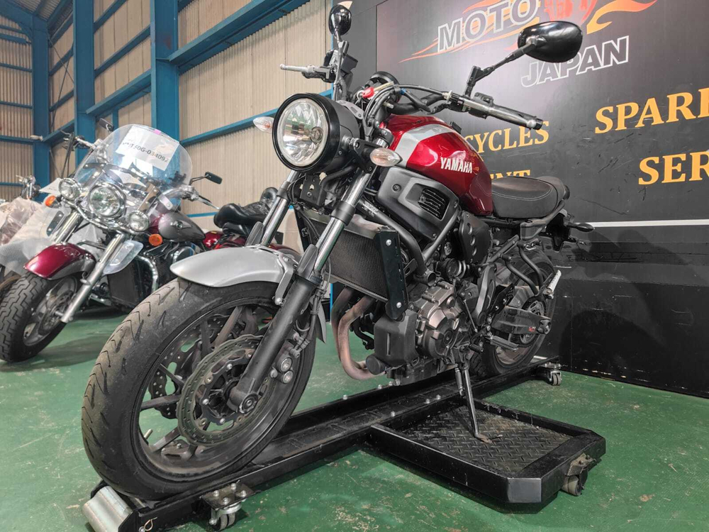 Yamaha XSR700 2018
