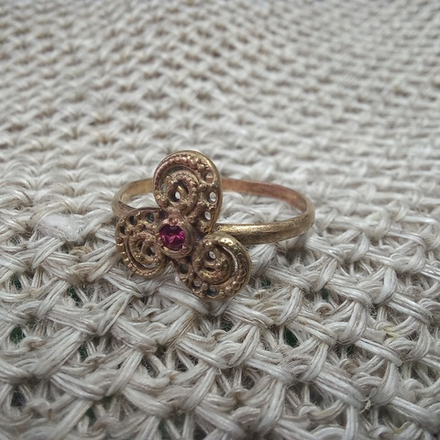 Кольцо. Трилистник