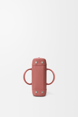 Loewe Укороченная сумка Amazona 23 из блестящей телячьей кожи, красноватый