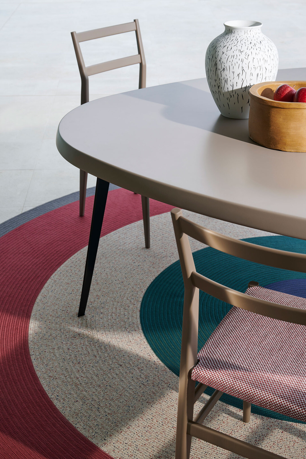 Стол Cassina MEXIQUE OUTDOOR TABLE