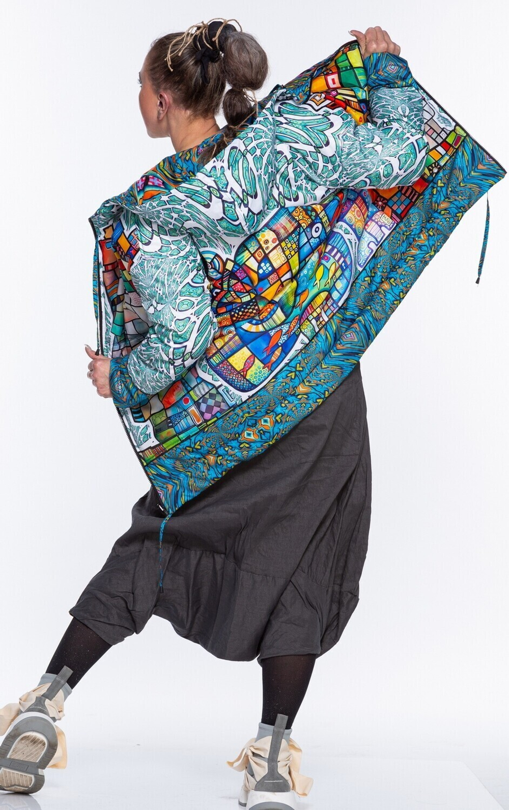 Двусторонняя куртка «Витражи», по мотивам живописи Тани МакКабе