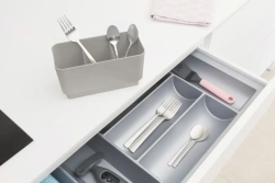 Brabantia Сушилка для посуды на серой раковине