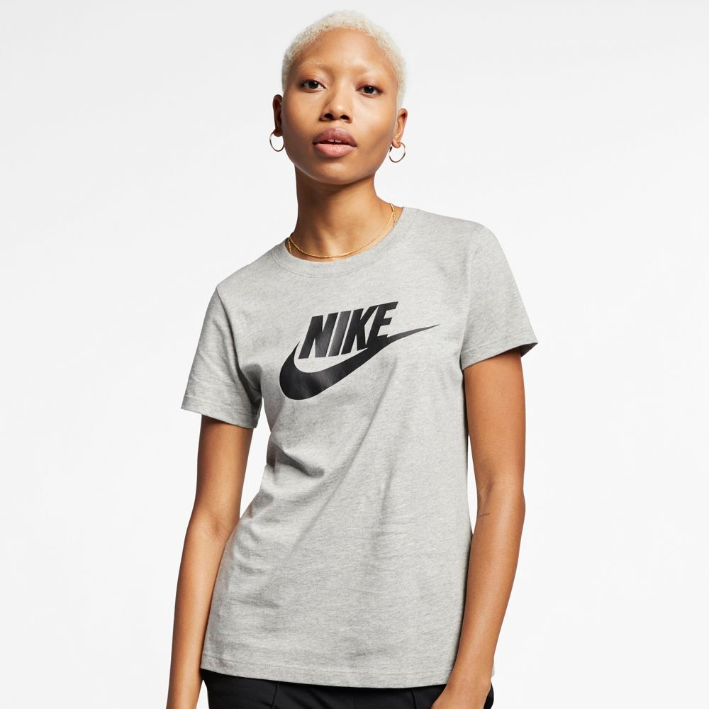 Футболка женская NIKE Sportswear Essential
