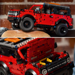 LEGO Technic - Внедорожник Ford Bronco 42213