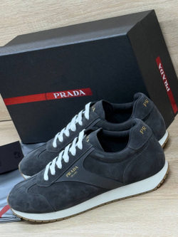 Кроссовки Prada