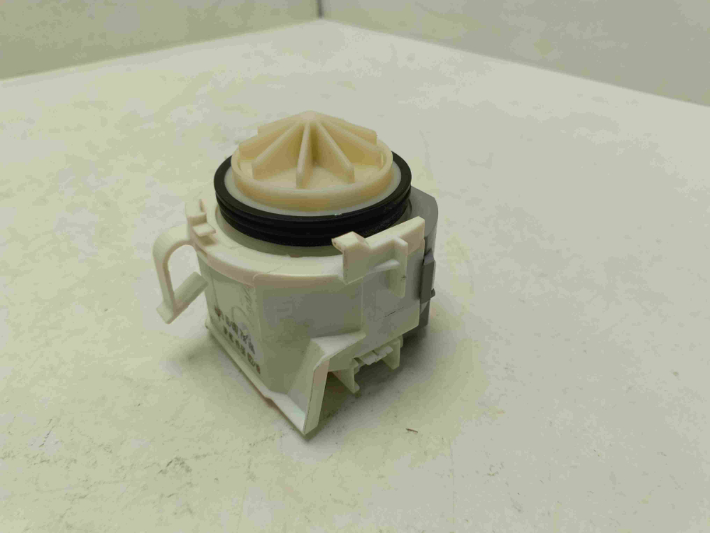 SMV24AX01R/48 ктп25 Сливной насос для посудомоечной машины Bosch SMV24AX01R/48 б/у