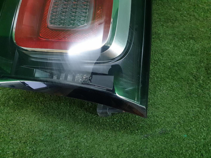 Фонарь правый Range Rover Vogue 4 L405 (2017-2022)