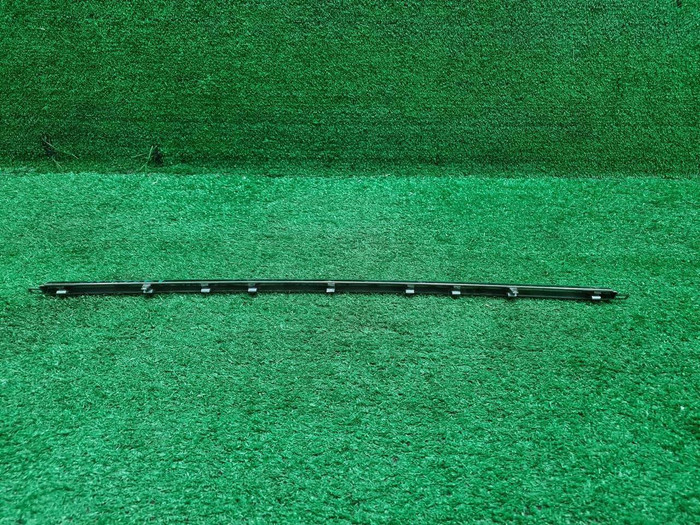 Молдинг заднего бампера Mercedes S W222 (17-20)