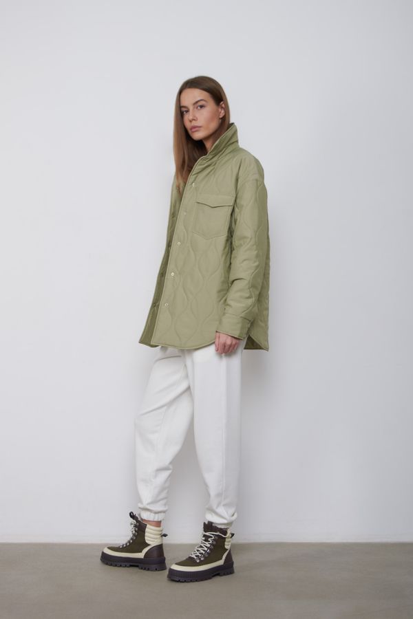Куртка-рубашка стёганая AW015 фисташковая - фото 6