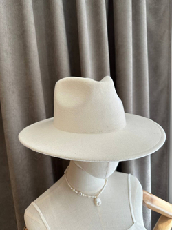 Шляпа FEDORA BASE