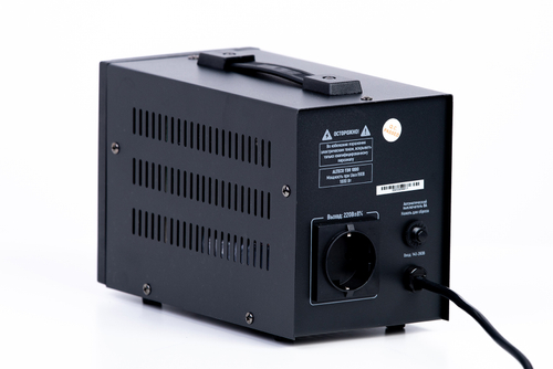 Автоматический стабилизатор напряжения ALTECO TDR 1000