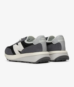 Кроссовки унисекс NEW BALANCE 370