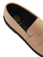 Женские кожаные бежевые лоферы