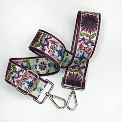 Гитарный ремень Цветы сатин