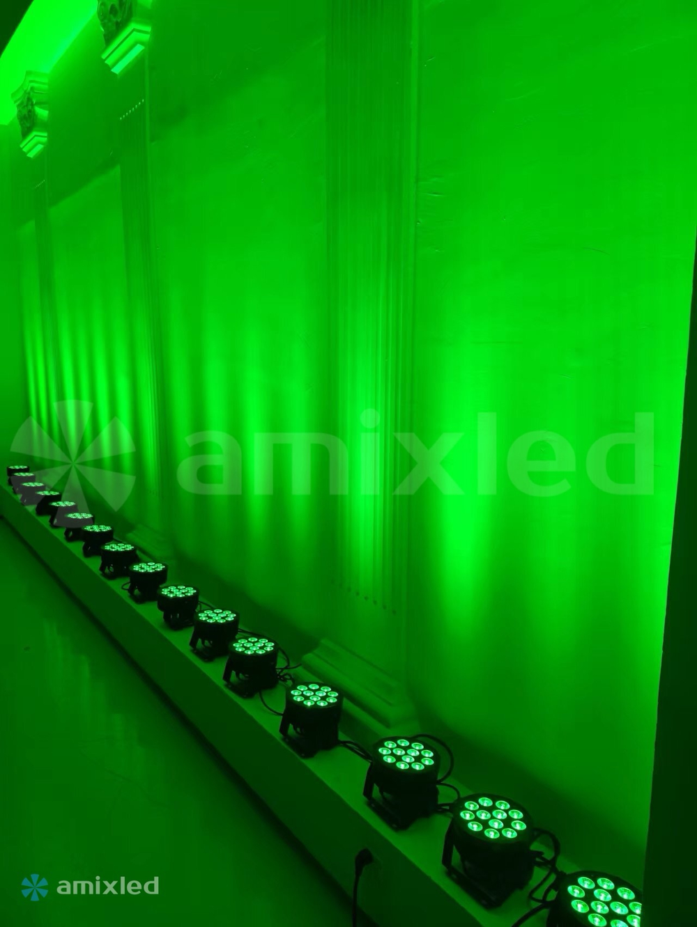 Световой прибор Amixled LED PAR 12x18 RGBWAU