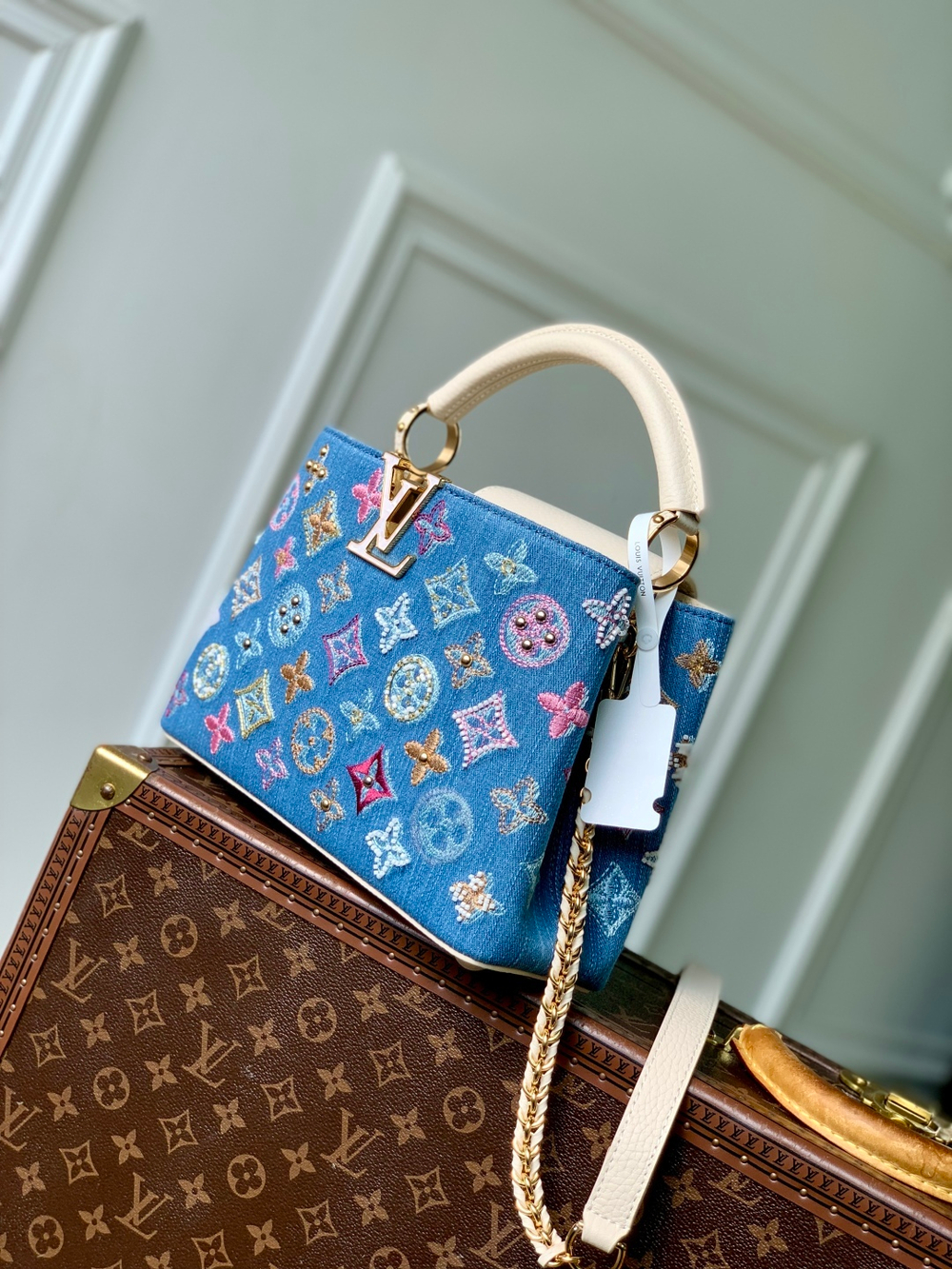 Louis Vuitton Capucines BB