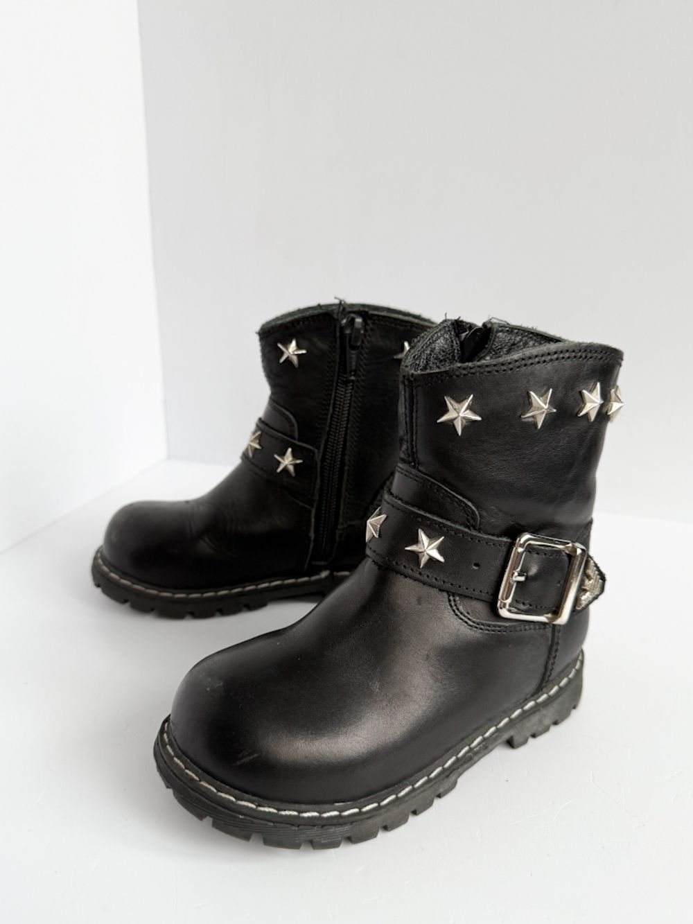 Сапоги Armani, 24