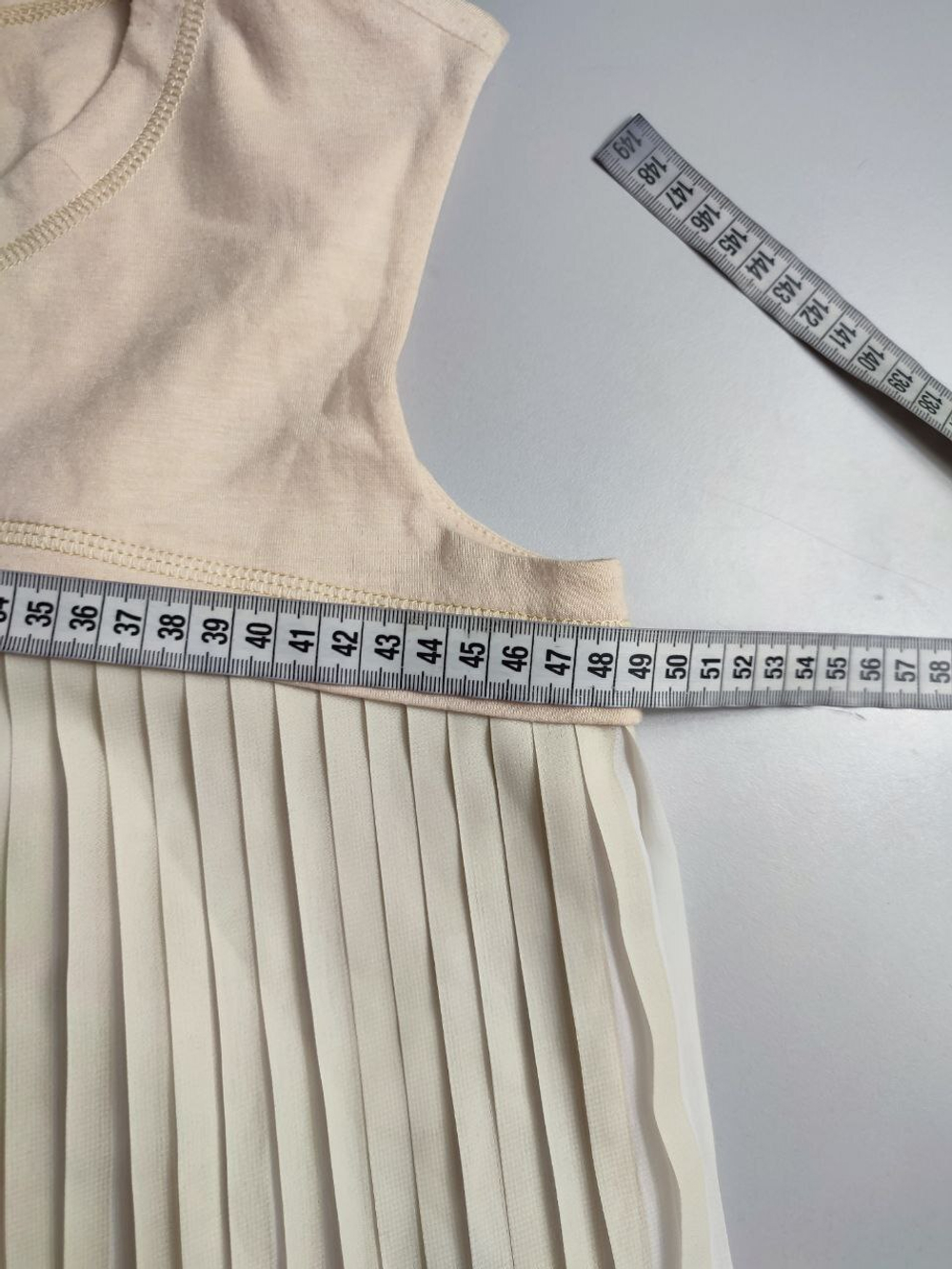 Топ с интересным дизайном 48 размер