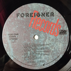 Винтажная виниловая пластинка LP Foreigner Records (USA 1982)