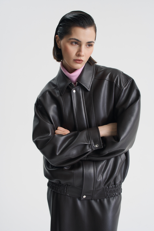 Бомбер оверсайз из экокожи