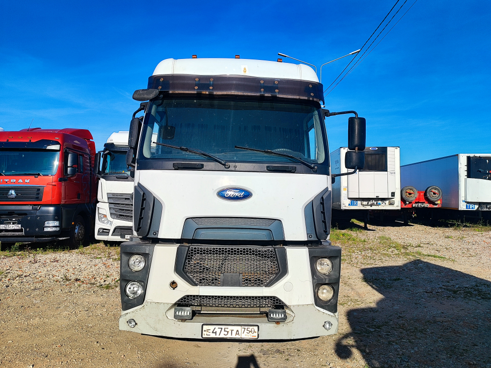 Ford Cargo 4x2 Седельный тягач Cargo (Дизельный, 12,7 л, 480 л.с., МТ)