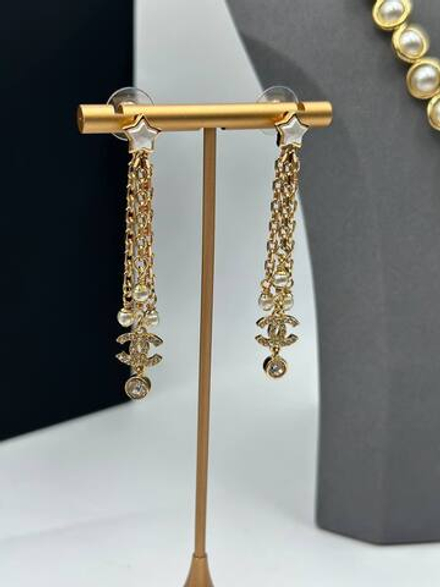 Серьги CHANEL
