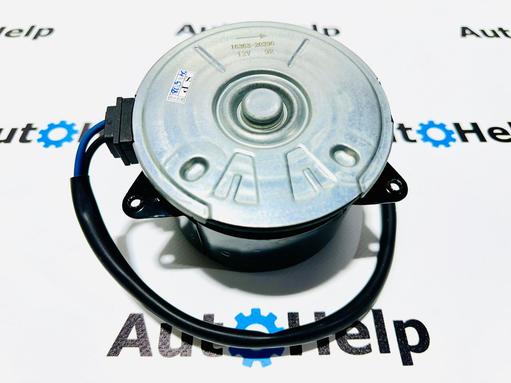 Мотор вентилятора охлаждения 16363-20390 Toyota