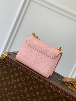 Louis Vuitton Twist PM