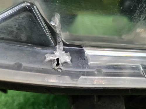 Битая Фара левая Toyota Land Cruiser 200 15-21 LED
