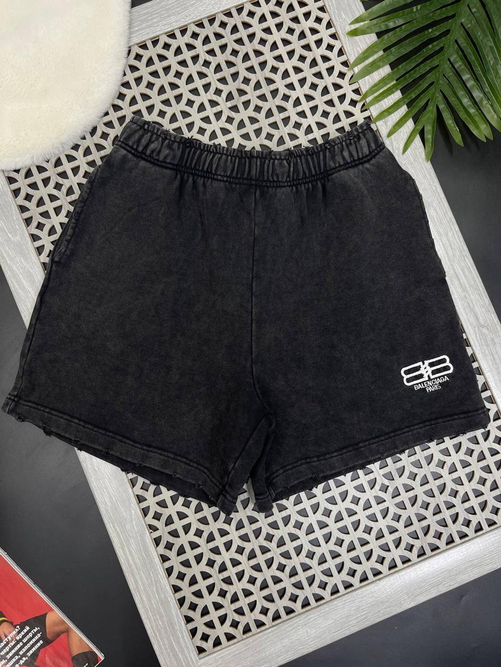 Шорты Balenciaga