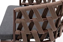 "Диего" стул плетеный из роупа, каркас из стали коричневый (RAL8016) муар, роуп коричневый круглый, ткань серая